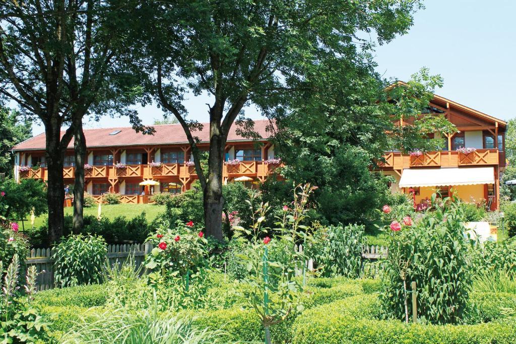 Hotel Quellenhof Bad Birnbach Eksteriør bilde